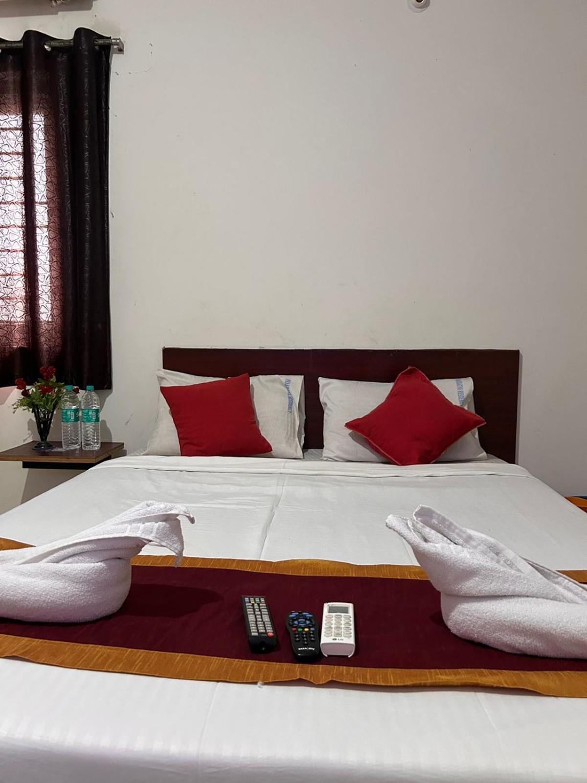 Hotel Prakrathi Residency Bengaluru Zewnętrze zdjęcie